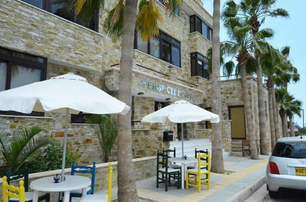 Hotel Vergi Oroklini Exterior foto