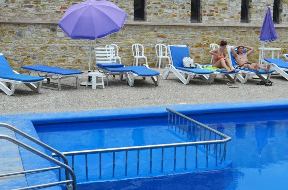 Hotel Vergi Oroklini Exterior foto